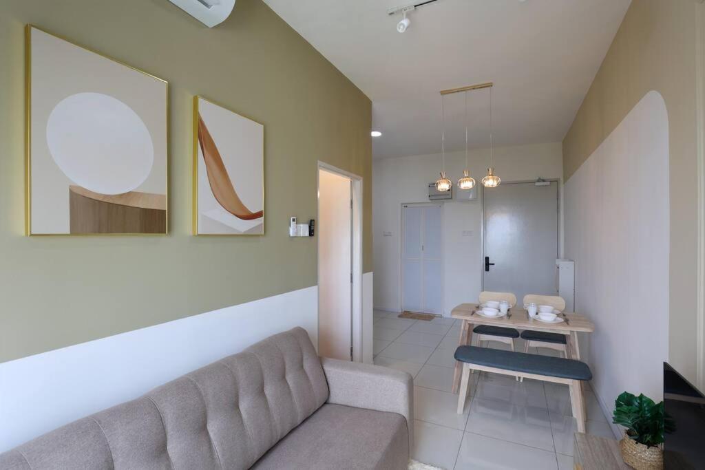 5 Pax The Glenz New Cozy Homestay * Batu Gugup