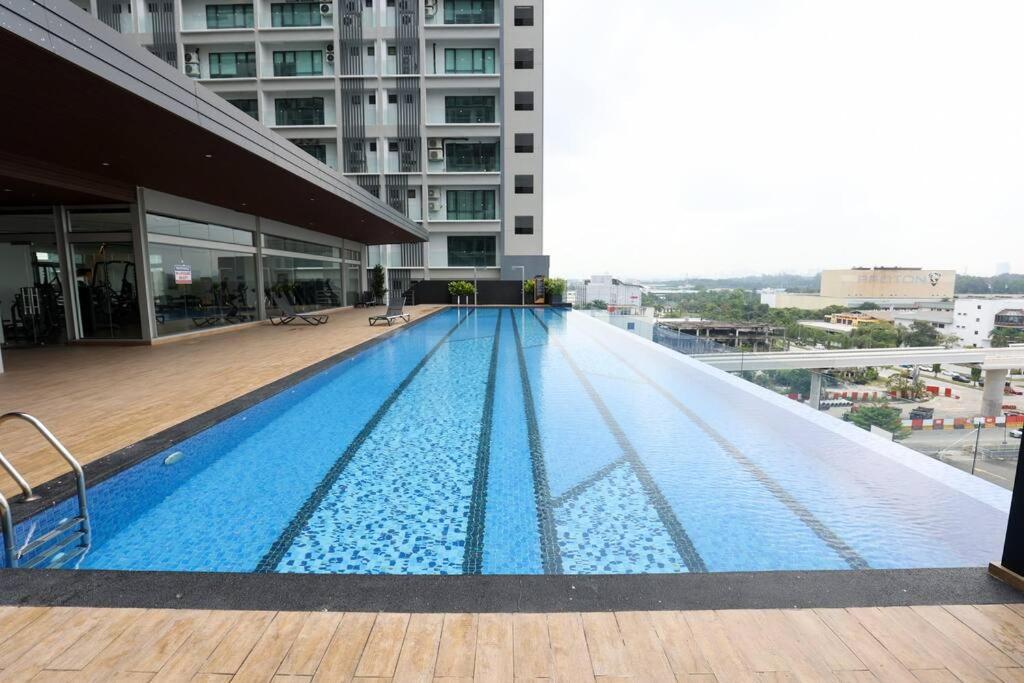 5 Pax The Glenz New Cozy Homestay