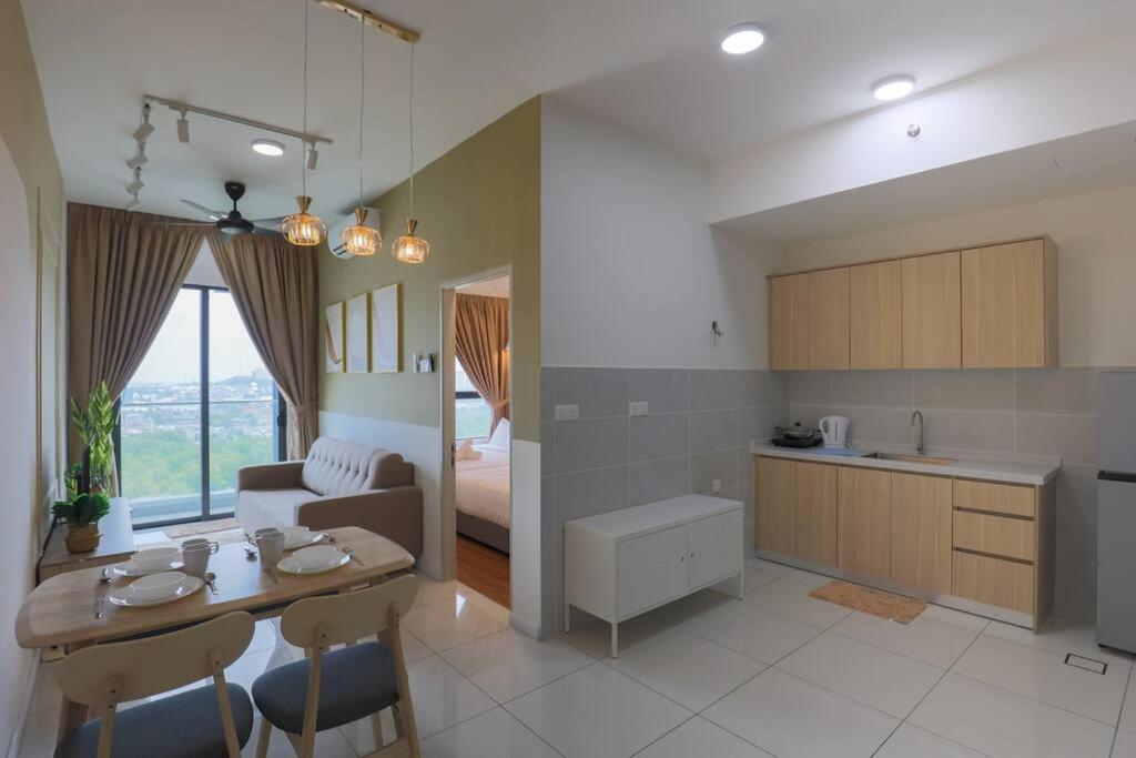 5 Pax The Glenz New Cozy Homestay Apartment