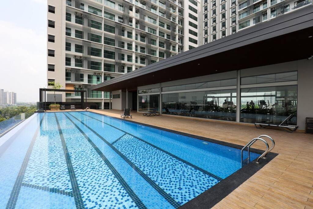 5 Pax The Glenz New Cozy Homestay Apartment